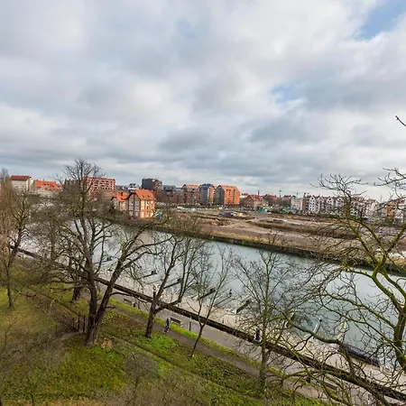 River-room アパート